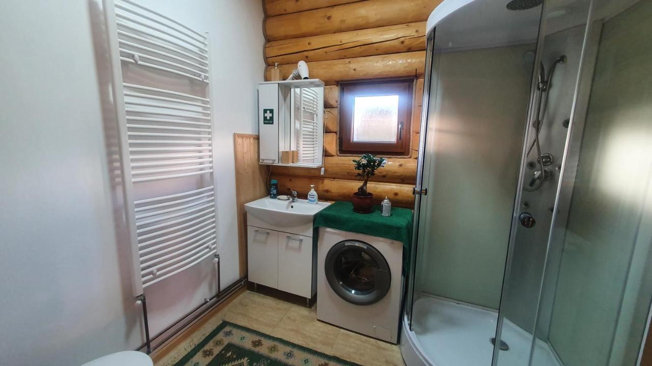 Cabana Alesia, Relaxare La Poalele Raraului Câmpulung Moldovenesc Exterior foto