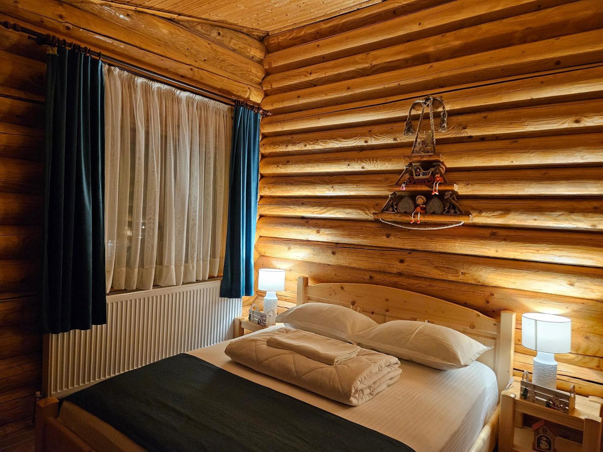 Cabana Alesia, Relaxare La Poalele Raraului Câmpulung Moldovenesc Exterior foto